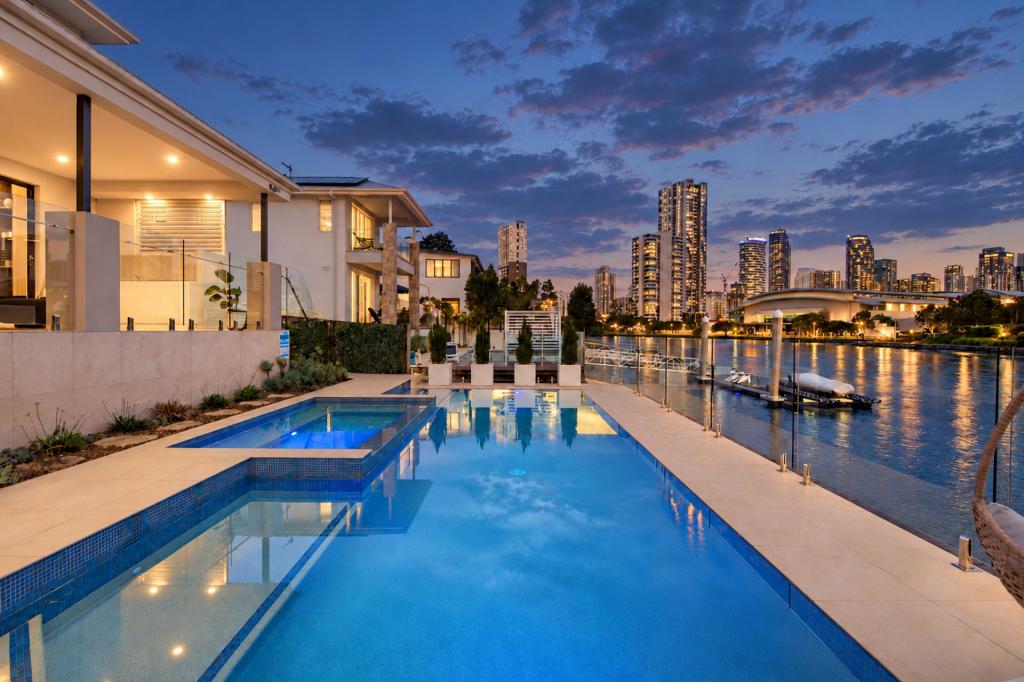 133 Allambi Ave, Broadbeach Waters, QLD 4218