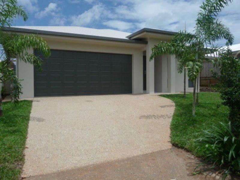 17 Catamaran Cct, Trinity Beach, QLD 4879