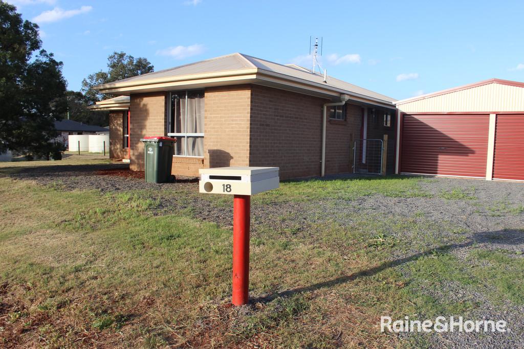 18 Duke St, Memerambi, QLD 4610