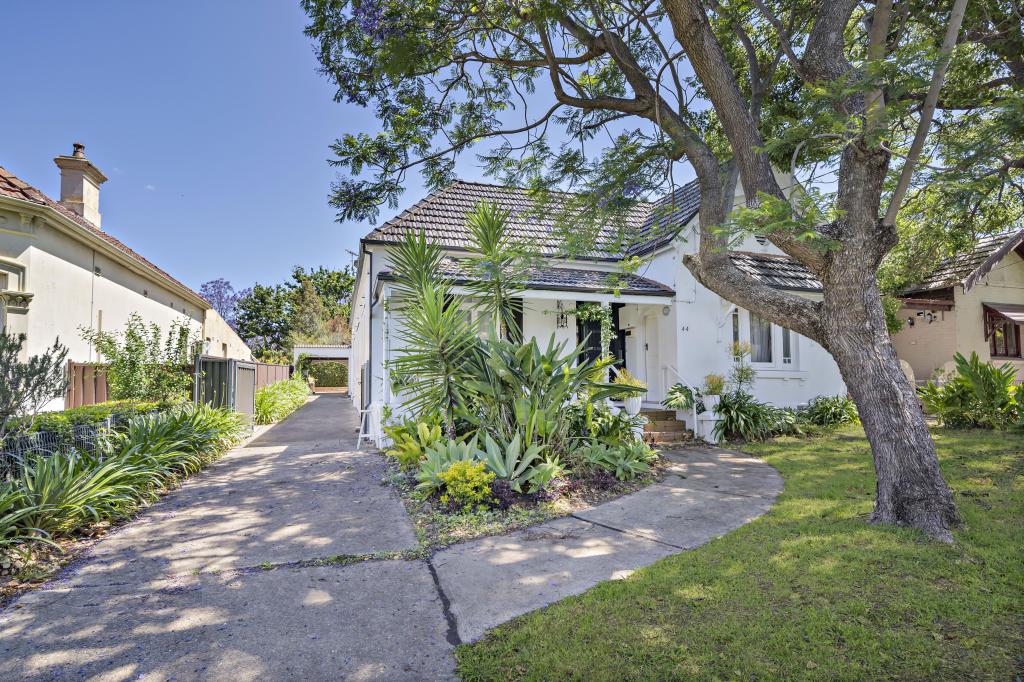 44 The Crescent, Homebush, NSW 2140