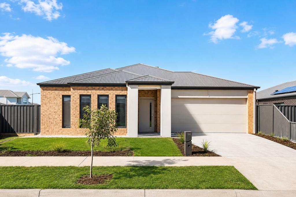 38 STRINGYBARK DR, LARA, VIC 3212