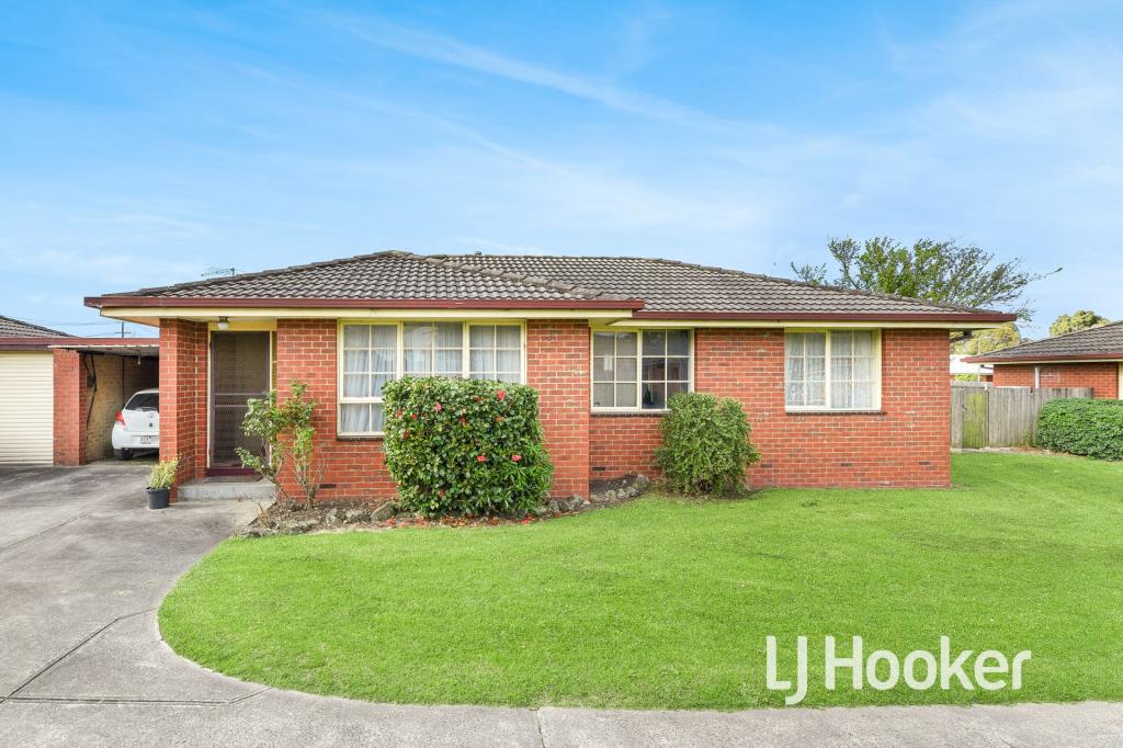6/4 Guest Rd, Pakenham, VIC 3810