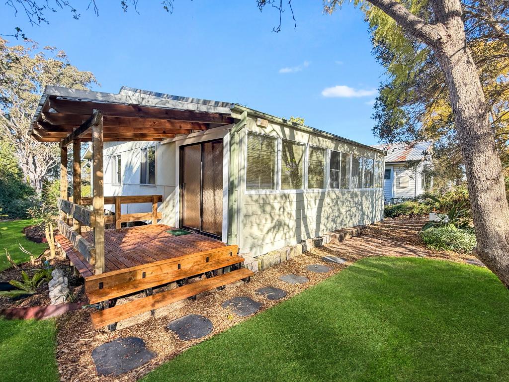 4 Florabella St, Warrimoo, NSW 2774