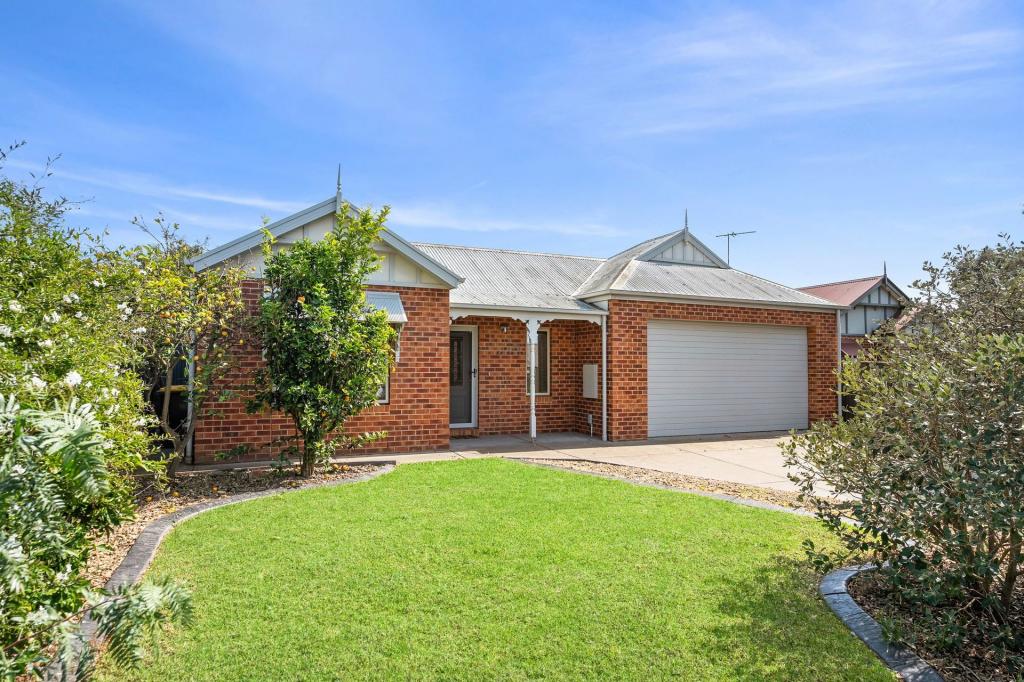 5 Marvins Pl, Marshall, VIC 3216