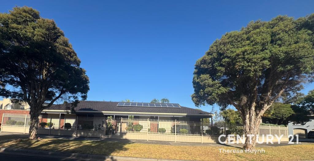 75 Gladeswood Dr, Mulgrave, VIC 3170