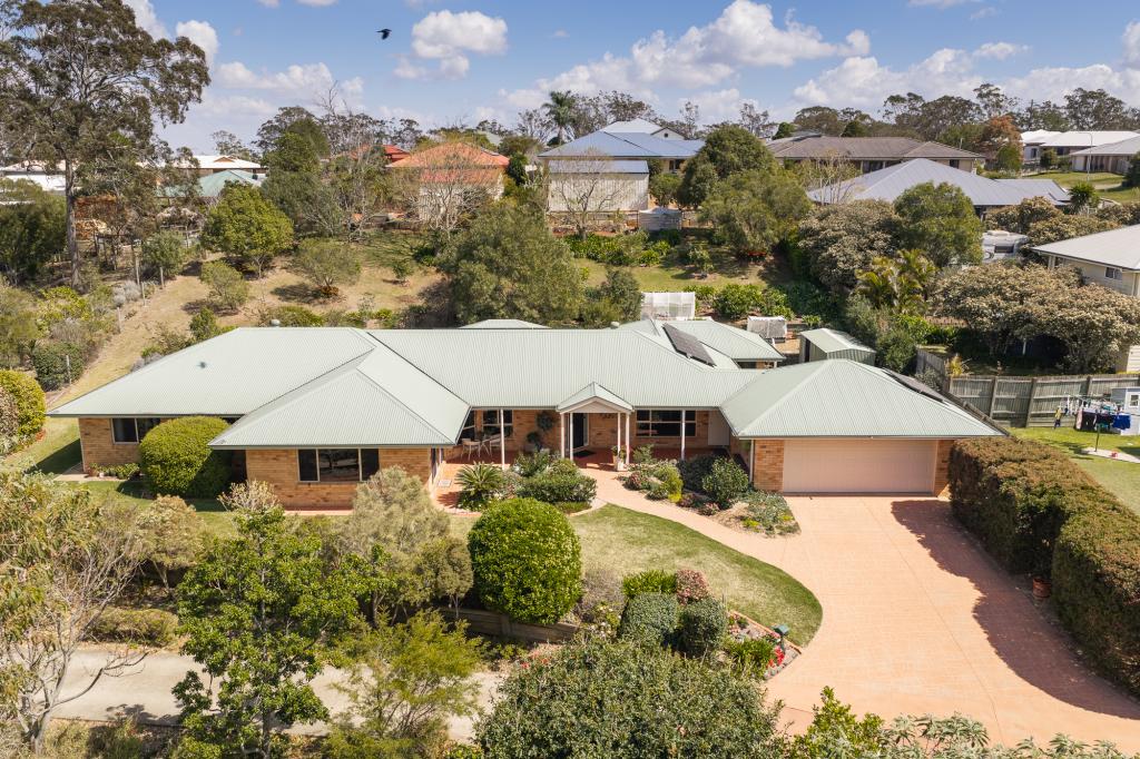 62 Barlow St, Wilsonton, QLD 4350