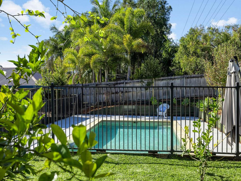 49 Petigrain Ave, Palmwoods, QLD 4555