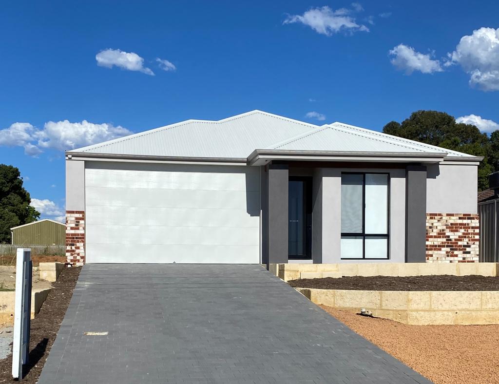 8 Ray Rd, Swan View, WA 6056