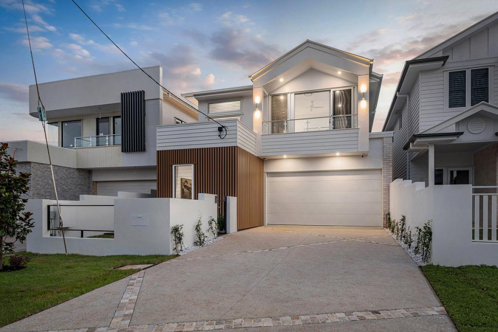 9a Osbourne St, Scarborough, QLD 4020