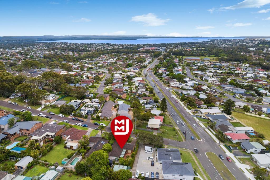 4 Mossman Ave, Bateau Bay, NSW 2261