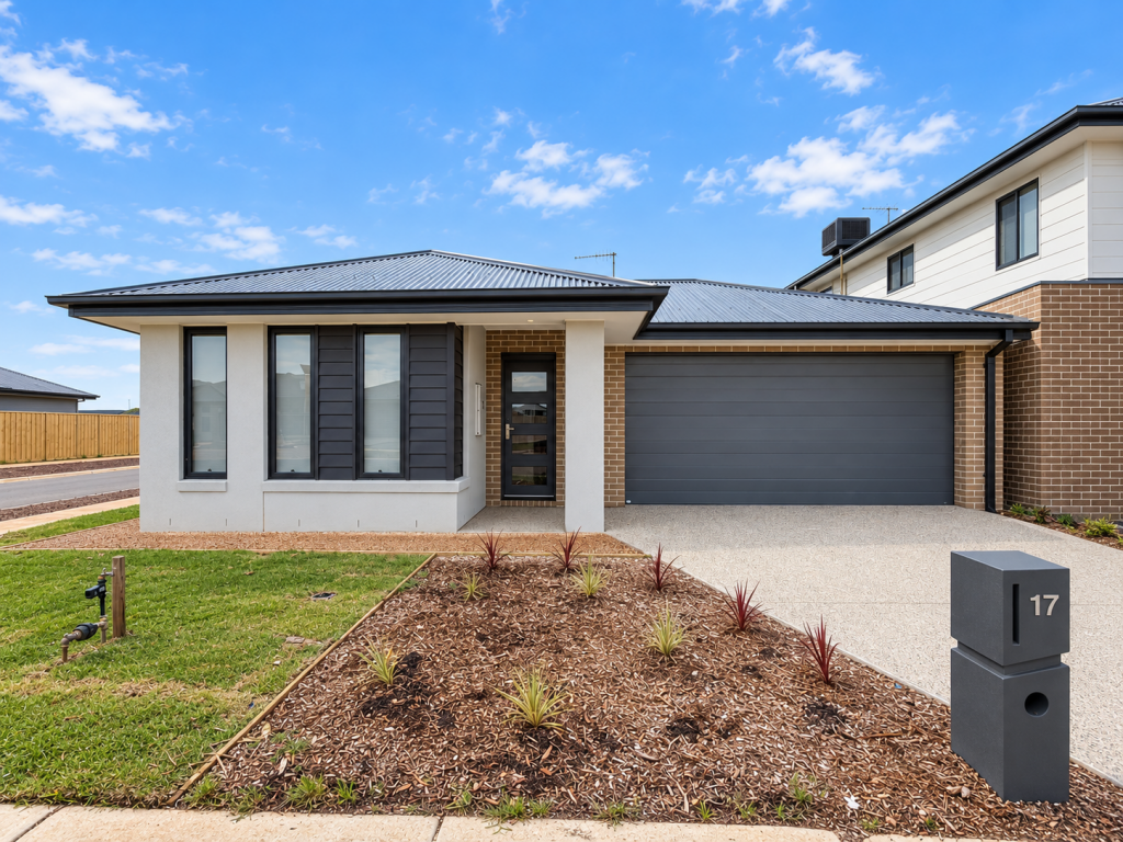 17 MERLE CRES, TRUGANINA, VIC 3029
