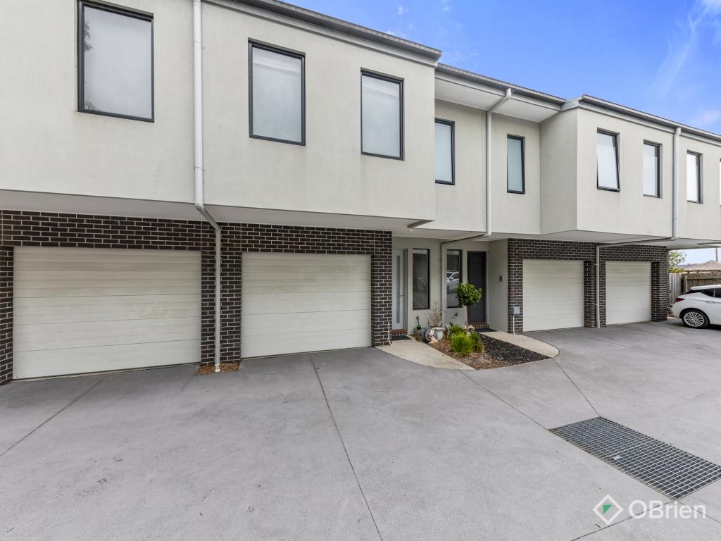 10/66 OUTLOOK DR, DANDENONG NORTH, VIC 3175