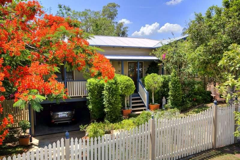 59 Accession St, Bardon, QLD 4065