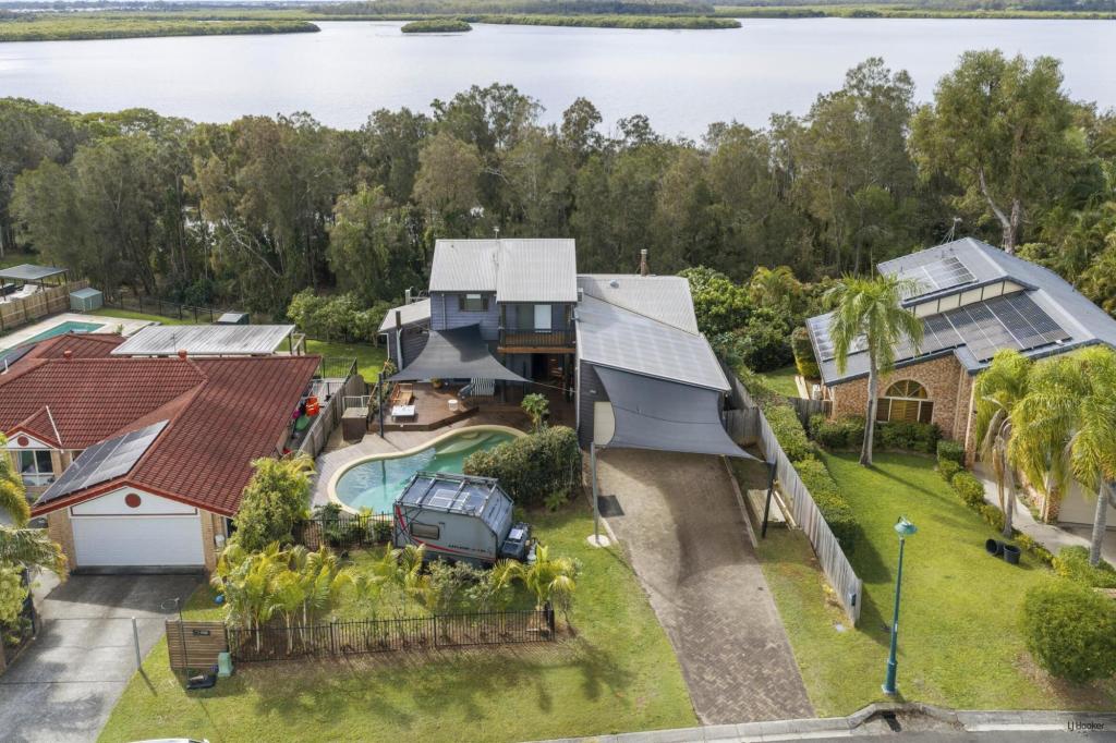 25 BOREEN CT, HELENSVALE, QLD 4212