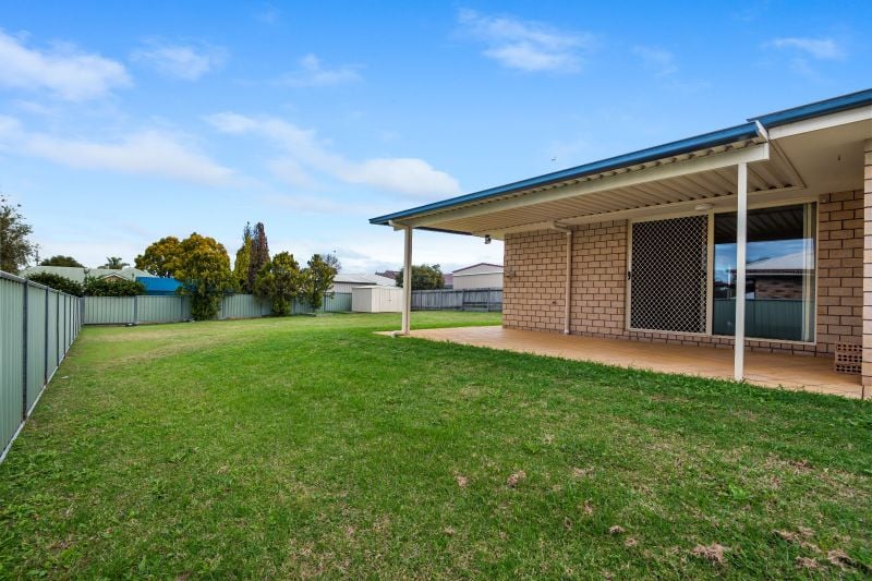 12 Rafferty Ave, Warwick, QLD 4370