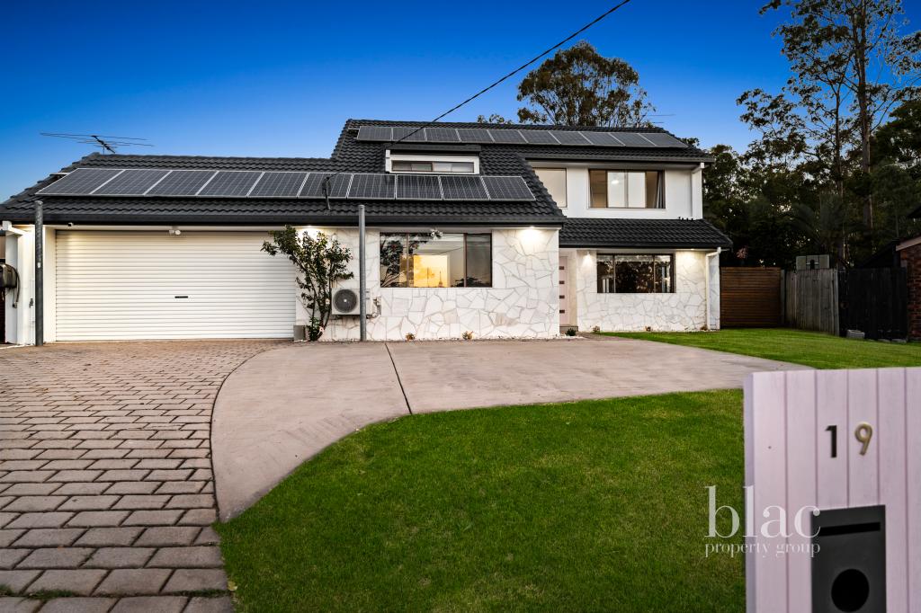 19 Saint Quentin Rd, Petrie, QLD 4502