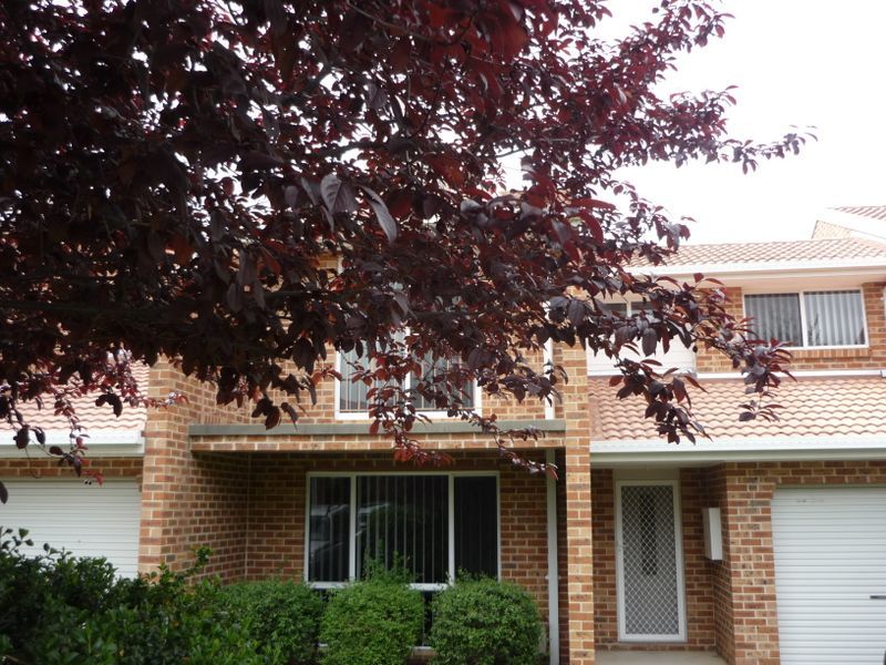 4/3 Tenison-Woods Cct, Bonython, ACT 2905