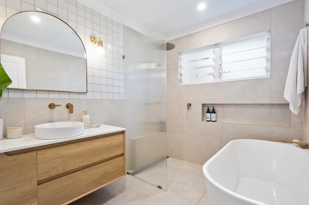 50 Popes Rd, Woonona, NSW 2517