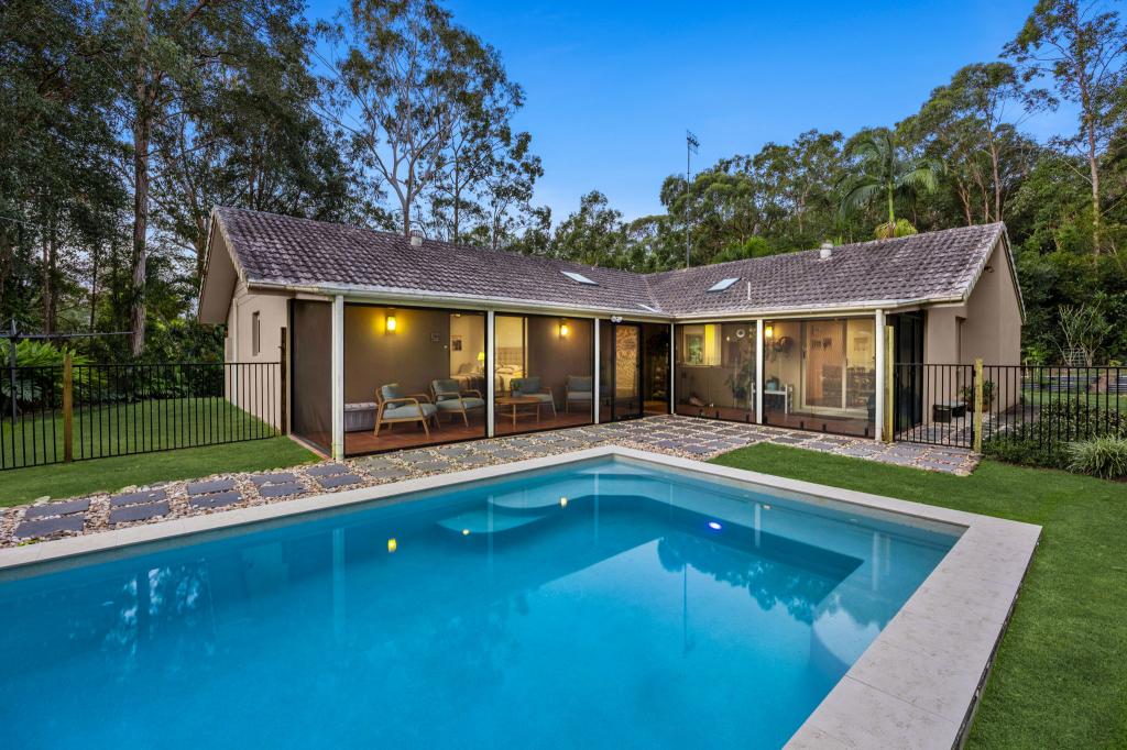40 Silverwood Dr, Cooroibah, QLD 4565