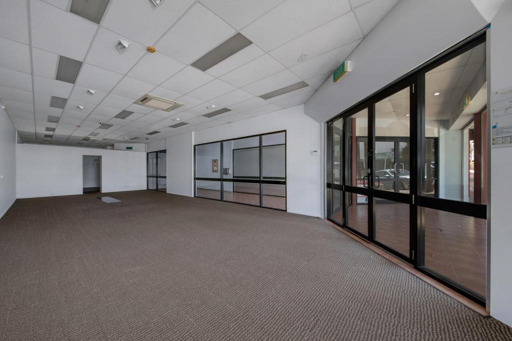 2/93 Goondoon St, Gladstone Central, QLD 4680