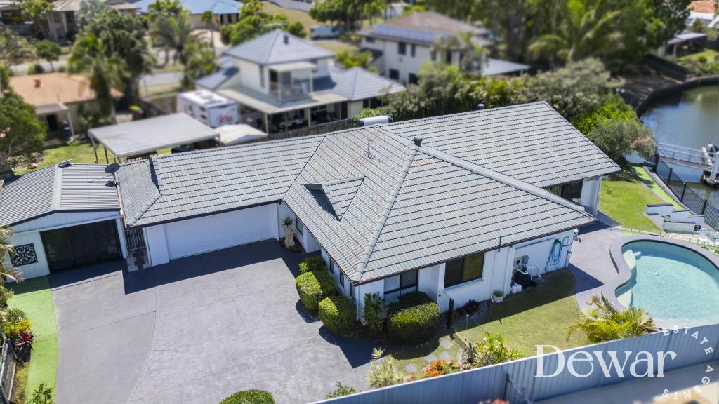 15 Bowsprit Cres, Banksia Beach, QLD 4507
