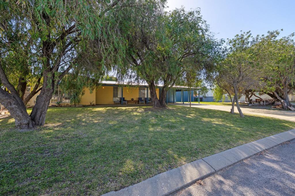 14 Craig Way, Lancelin, WA 6044