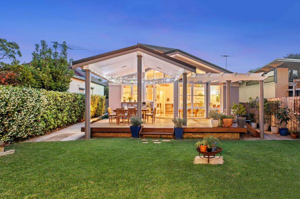 4 PYRMONT ST, ASHFIELD, NSW 2131