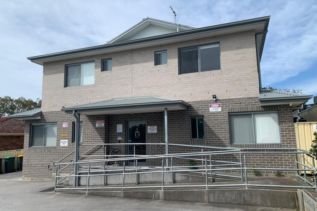 4 Landy Dr, Mount Warrigal, NSW 2528