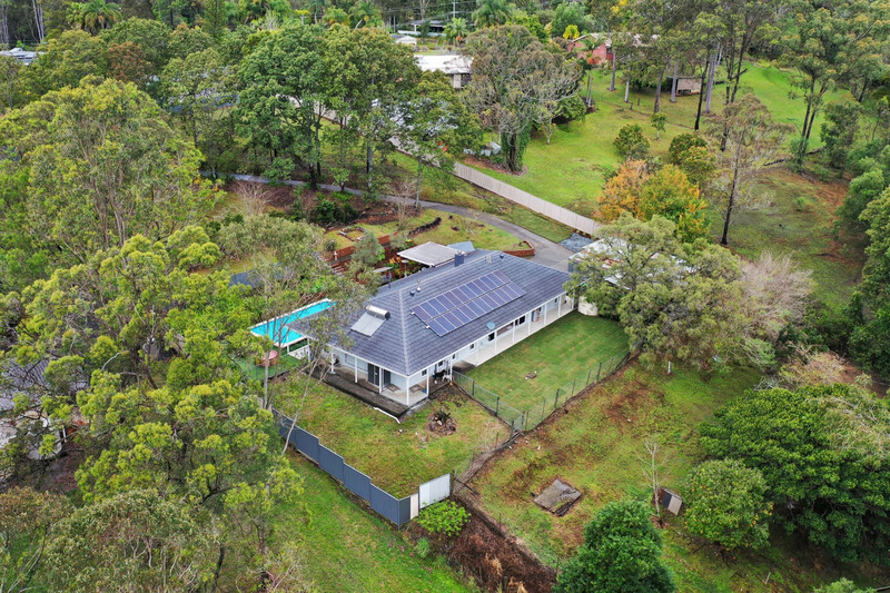 9 Tarrant Dr, Mudgeeraba, QLD 4213