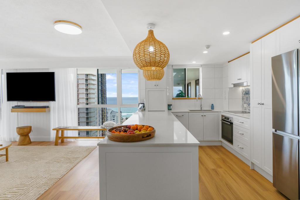 64/121 Surf Pde, Broadbeach, QLD 4218