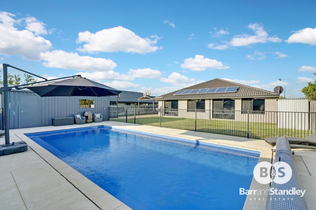 88 BARTON DR, AUSTRALIND, WA 6233