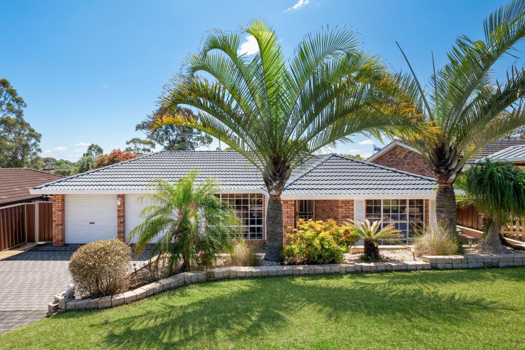 11 Alexis Pl, Rosemeadow, NSW 2560