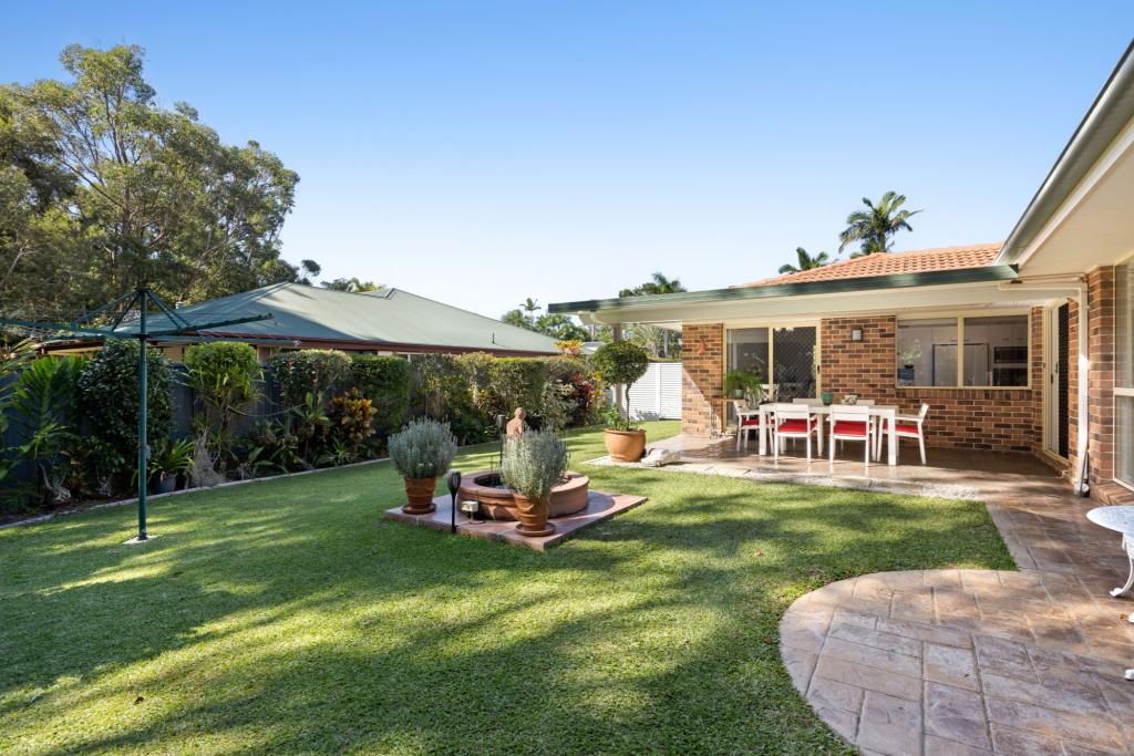 13 Prestwick Ct, Tewantin, QLD 4565