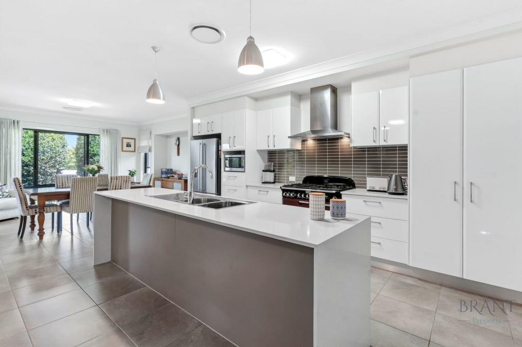 20 Water Gum Cres, Maleny, QLD 4552