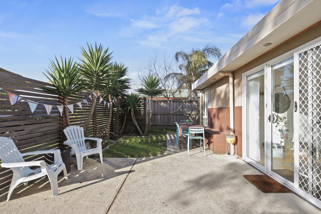 1/7 Perlis Ave, Cowes, VIC 3922