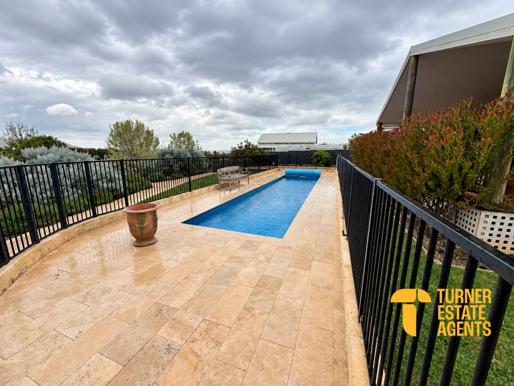 9 Camfield Pl, York, WA 6302