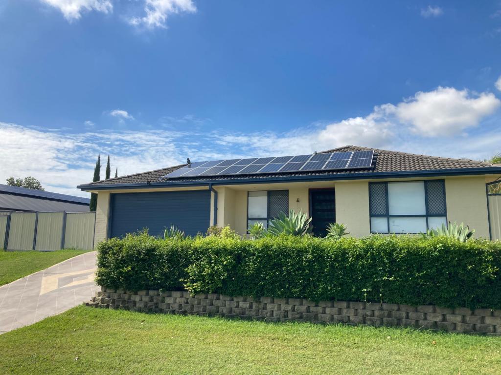 1 BAYBREEZE CL, DECEPTION BAY, QLD 4508