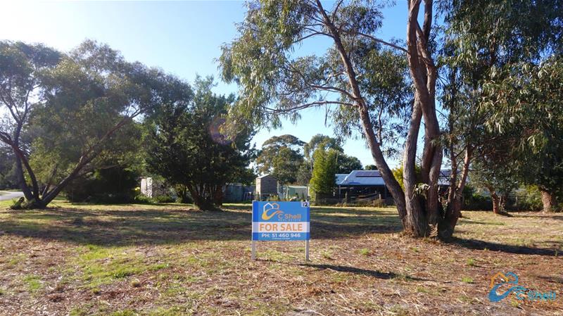 12 Charlies St, Loch Sport, VIC 3851