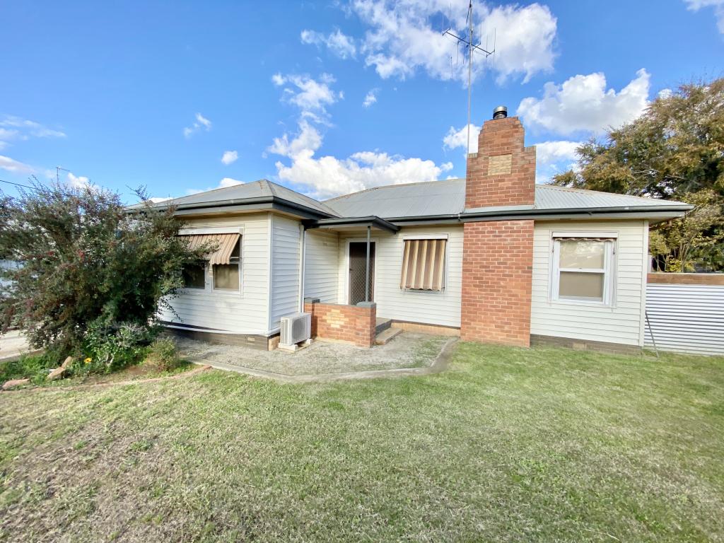 96 Macauley St, Deniliquin, NSW 2710