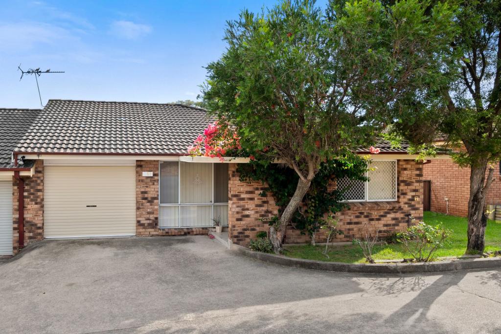 23/35 Bougainville Rd, Glenfield, NSW 2167