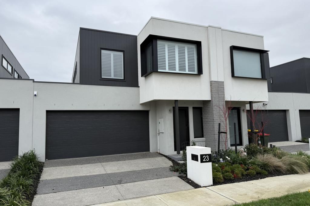 23 Middleborough Tce, Clyde, VIC 3978
