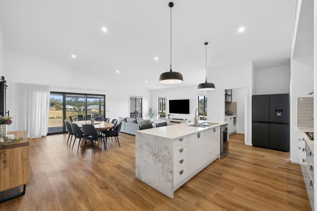 25 Pearl Ct, Kyneton, VIC 3444
