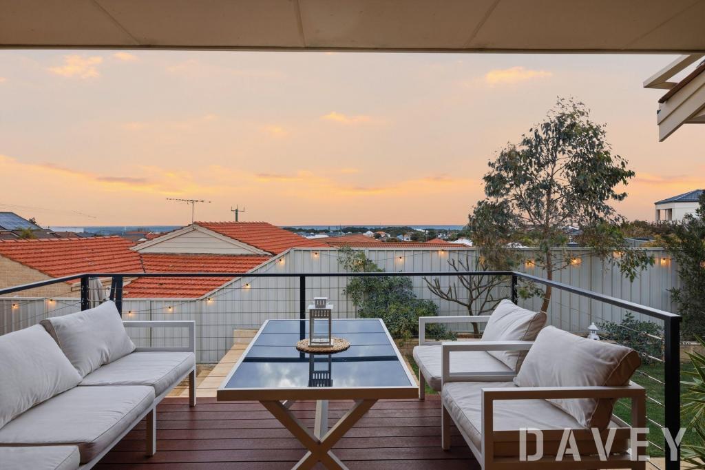 121 Waterford Dr, Hillarys, WA 6025