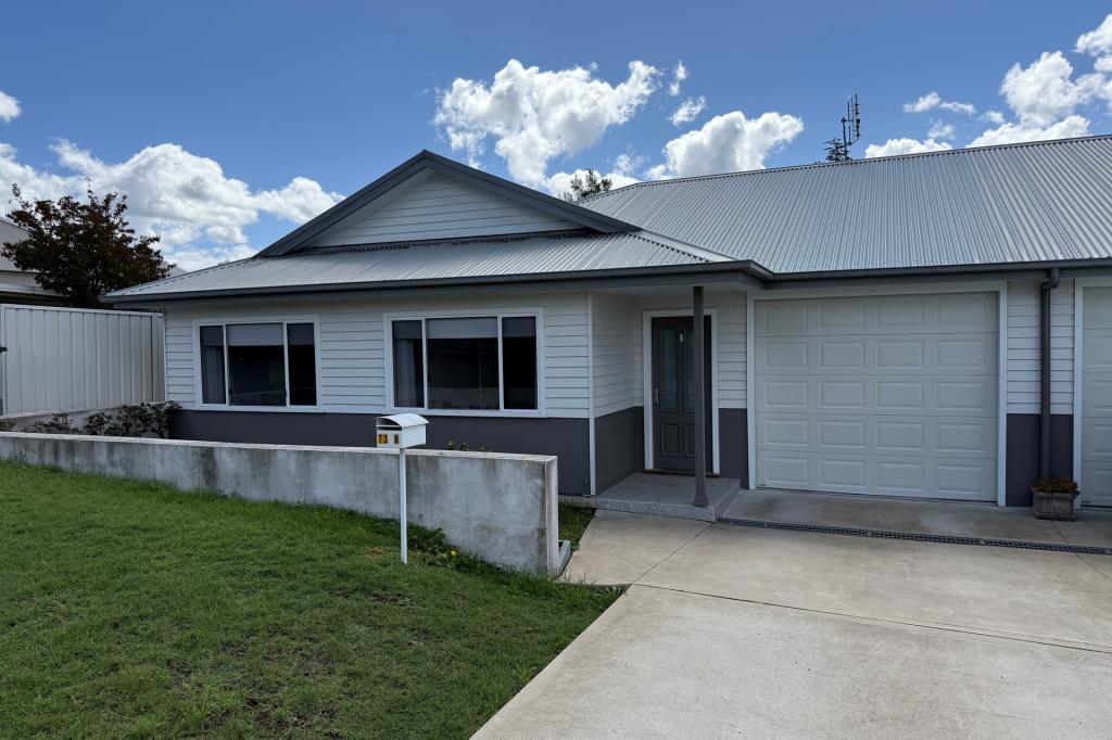 B/73 Mackay St, Dungog, NSW 2420