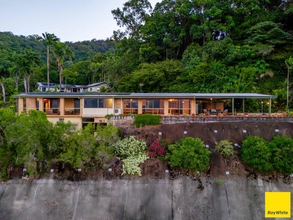 239 Toogood Rd, Bayview Heights, QLD 4868