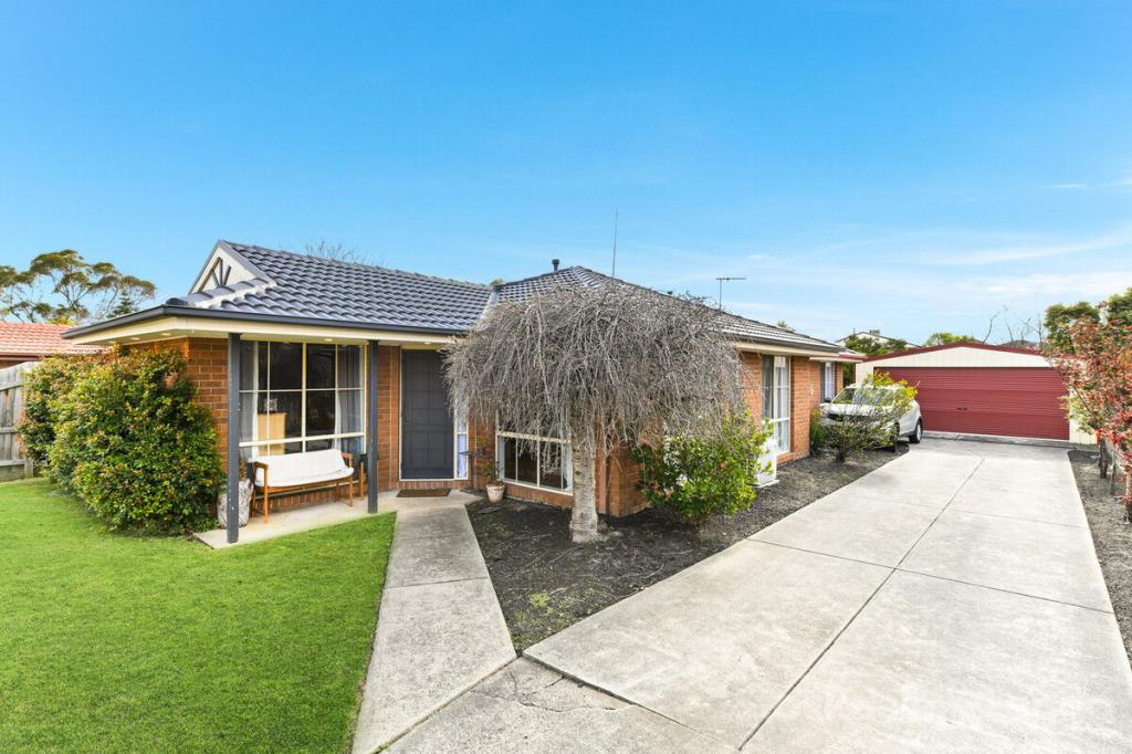 42 Insignia Cres, Berwick, VIC 3806