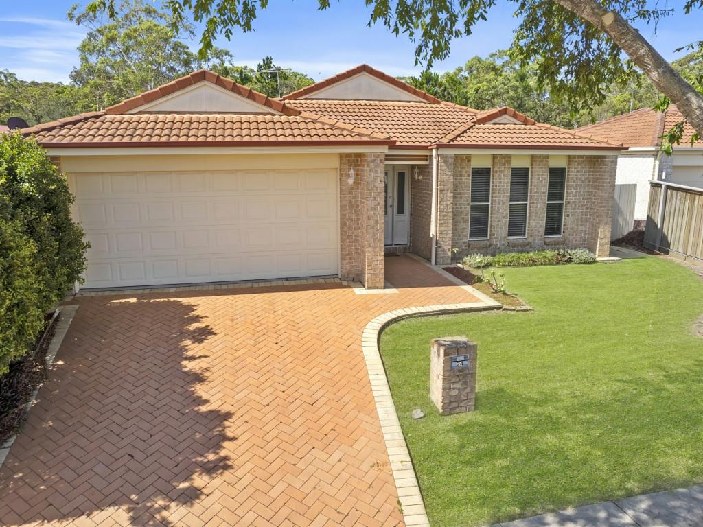 24 Corrimal Pl, Sandstone Point, QLD 4511