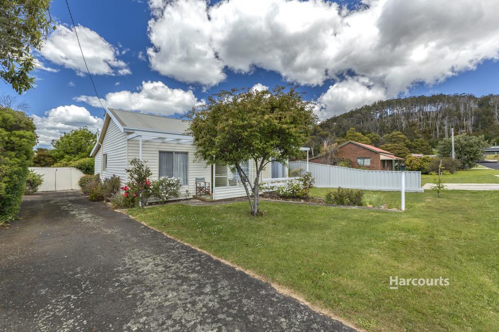 3 Hogarth Rd, Sulphur Creek, TAS 7316