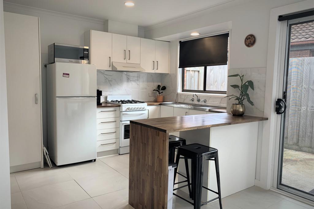 24 Moyston Gr, Corio, VIC 3214