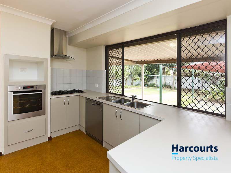 17 Nerida Way, Parkwood, WA 6147